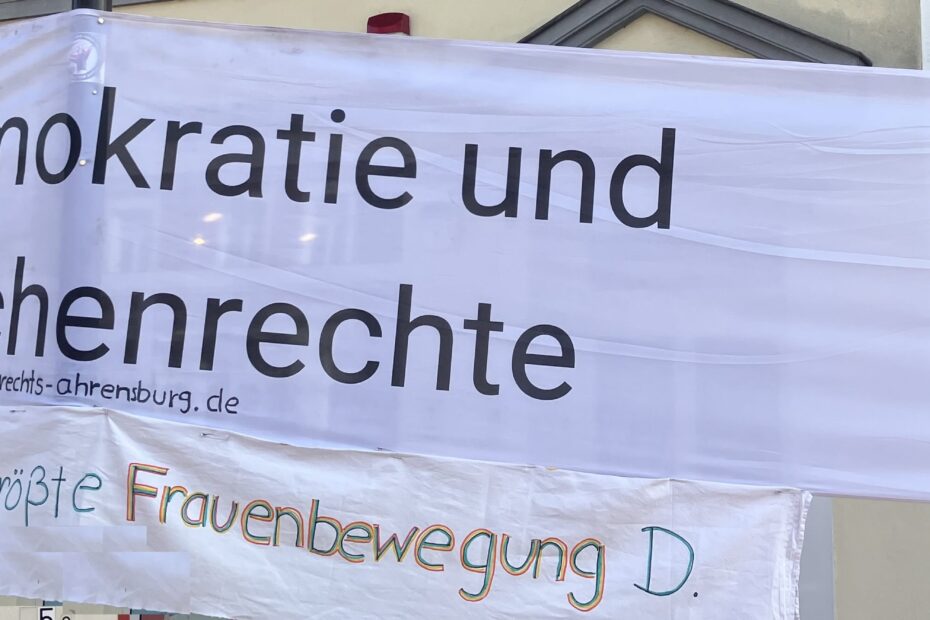 OgR Banner: für Demokratie und Menschenrechte